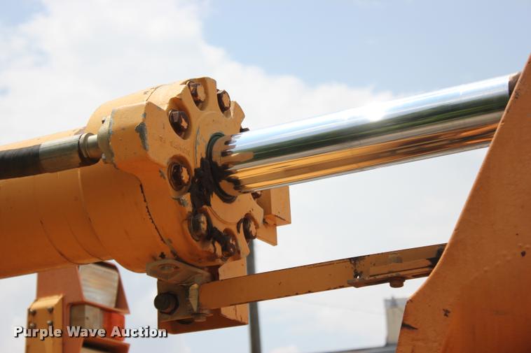 image for item L3208 1998 Case 921B wheel loader