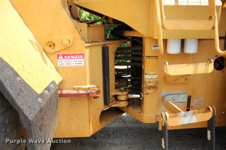 image for item L3208 1998 Case 921B wheel loader