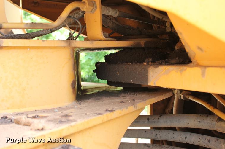 image for item L3208 1998 Case 921B wheel loader
