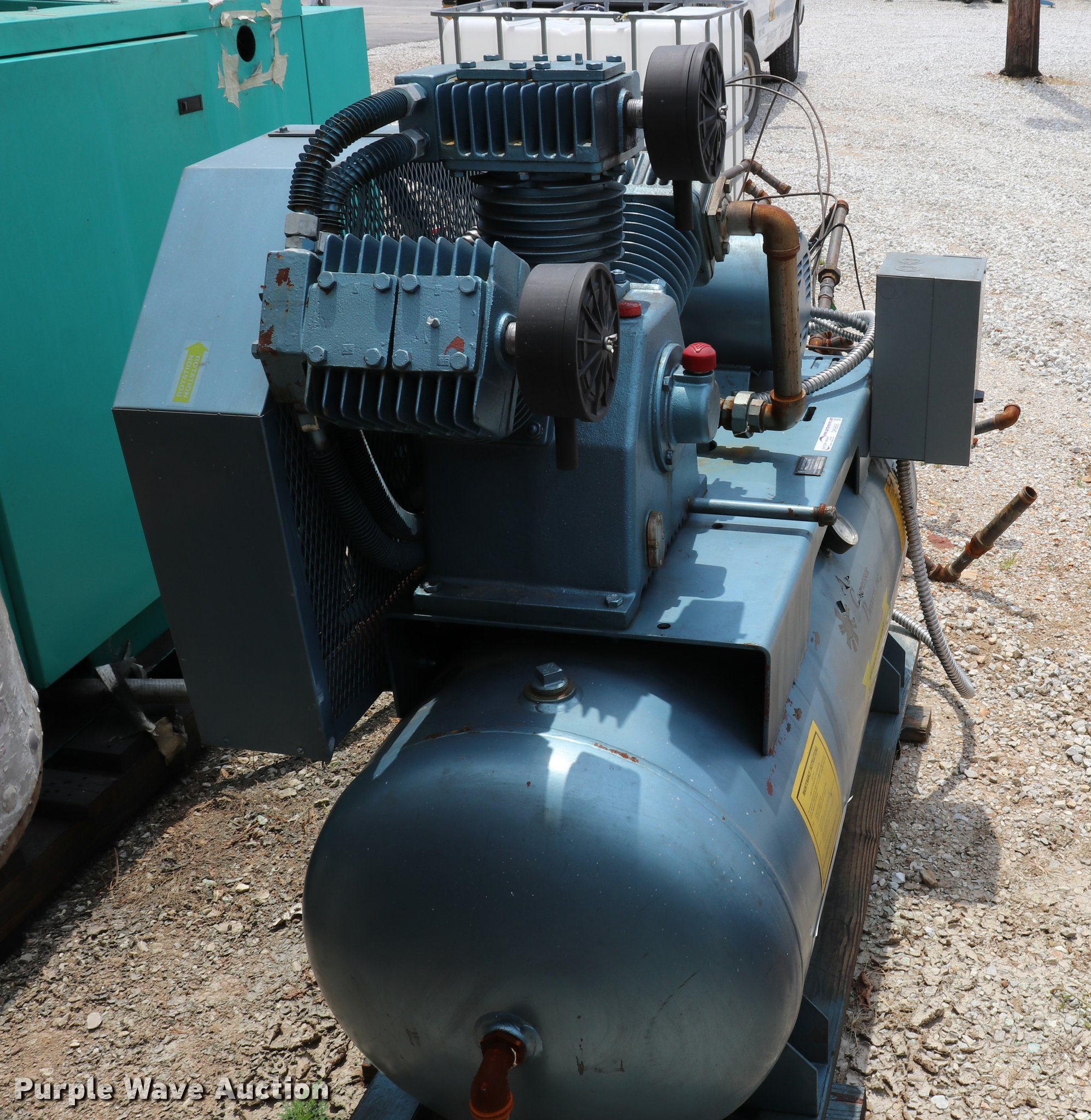 1992 Air Compressor Products ACP153H127 air compressor in Joplin, MO