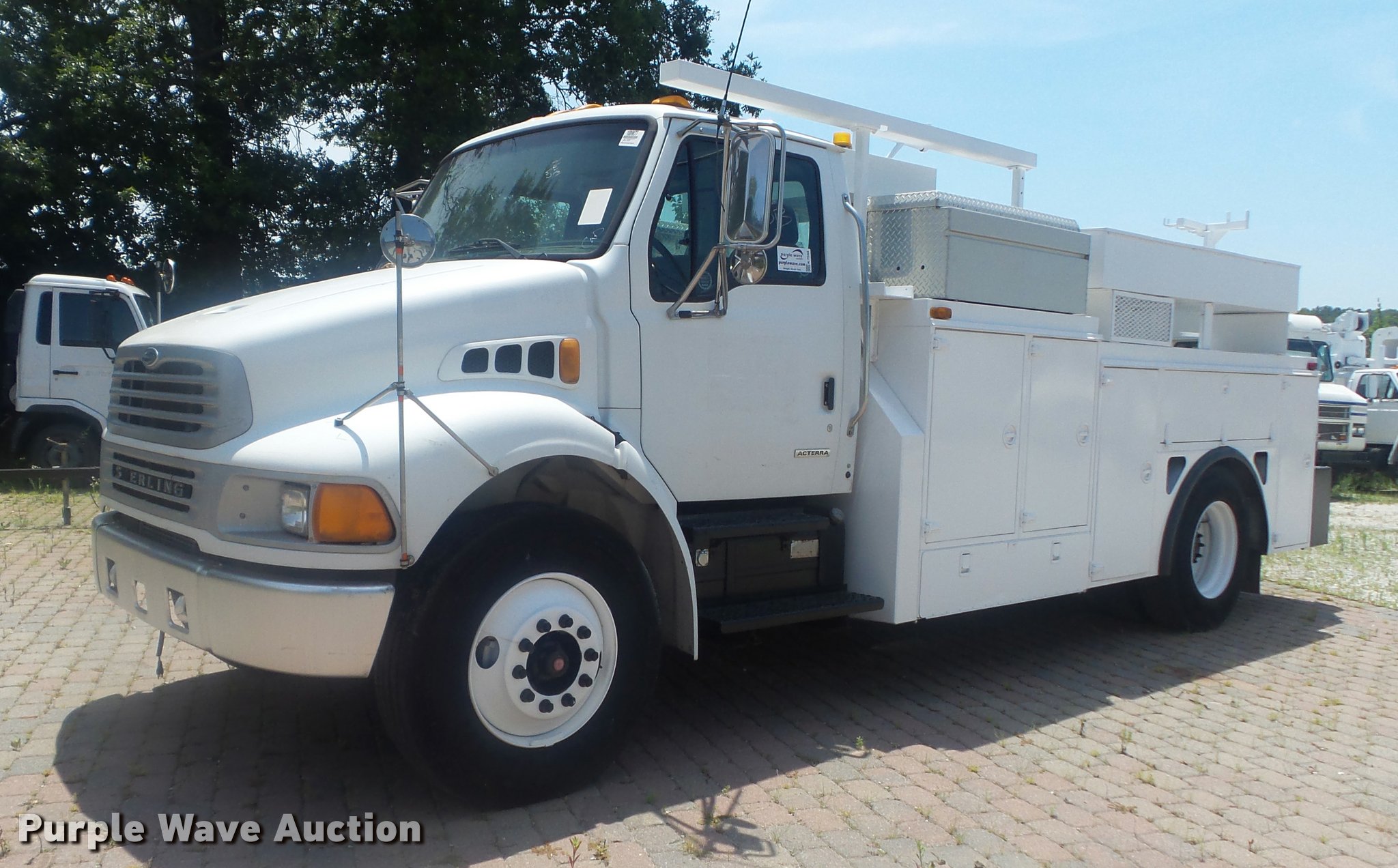 2002 Sterling Acterra M8500 service truck in Moscow Mills