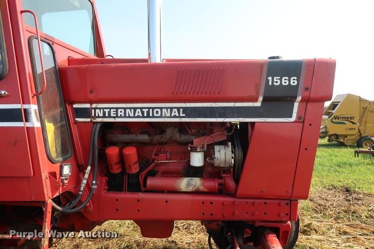 image for item BV9168 International 1566 tractor