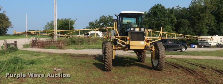 image for item BV9169 1995 Ag-Chem RoGator 844 self-propelled sprayer