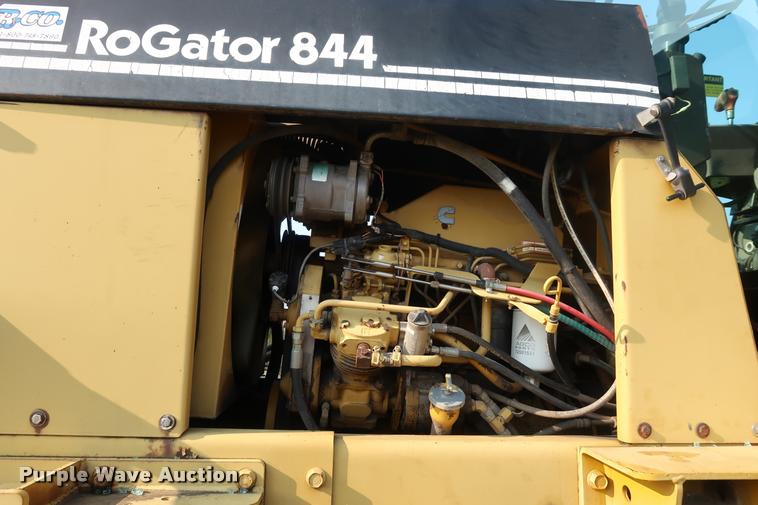 image for item BV9169 1995 Ag-Chem RoGator 844 self-propelled sprayer