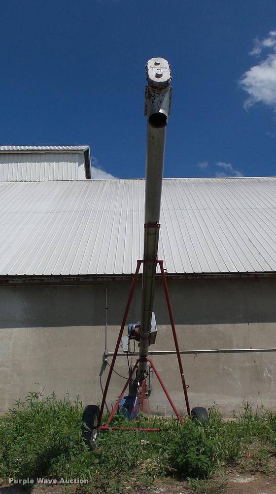 image for item DA1213 Hutchinson grain auger