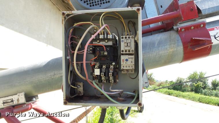 image for item DA1213 Hutchinson grain auger