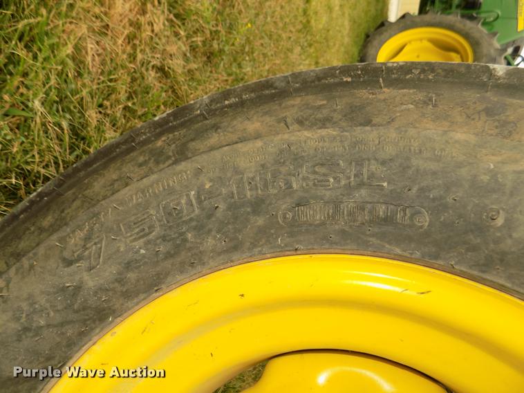 image for item DA3078 2016 John Deere 5045E tractor