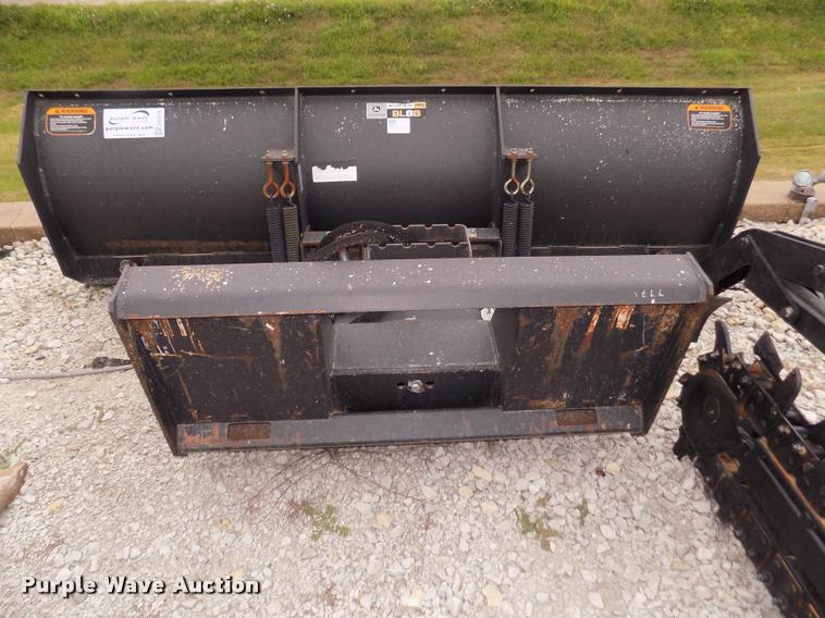 image for item DA3079 John Deere BL8B Worksite Pro blade