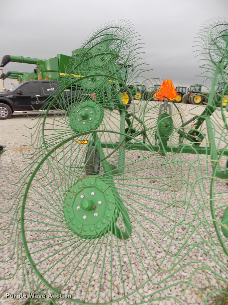 image for item DA3080 Frontier WR1012 hay rake