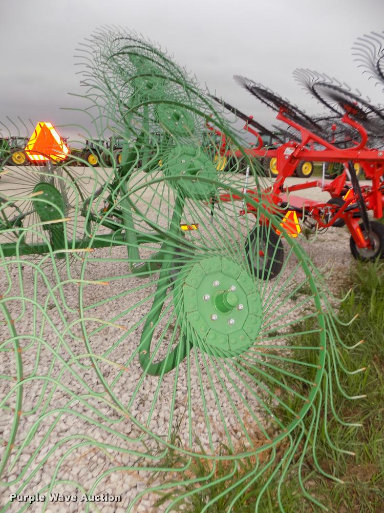 image for item DA3080 Frontier WR1012 hay rake