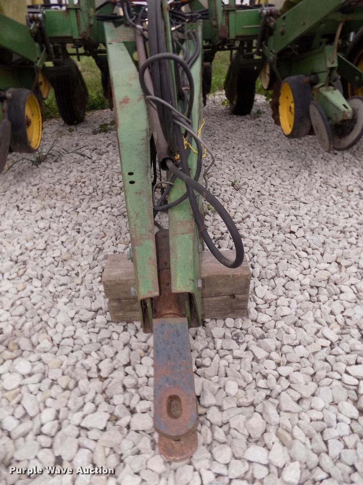 image for item DA3081 John Deere 7000 planter