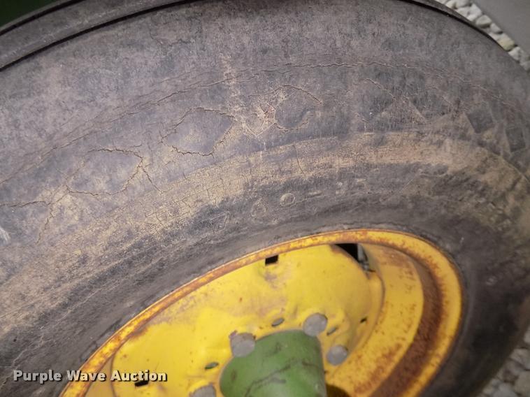 image for item DA3081 John Deere 7000 planter