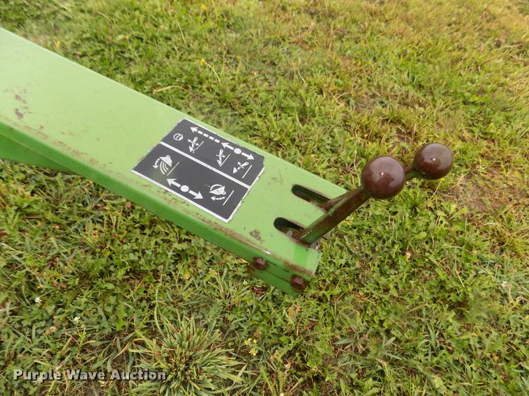 image for item DA3082 John Deere 48 loader with forklift/boom attachment