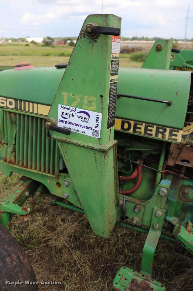 image for item DA6841 1984 John Deere 2150 tractor