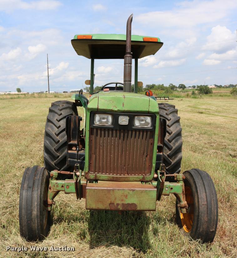 image for item DA6843 1985 John Deere 1450 tractor