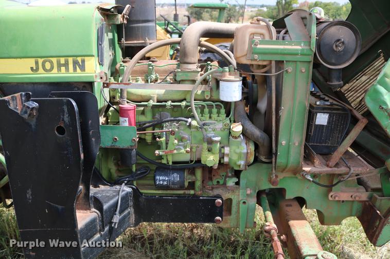 image for item DA6843 1985 John Deere 1450 tractor