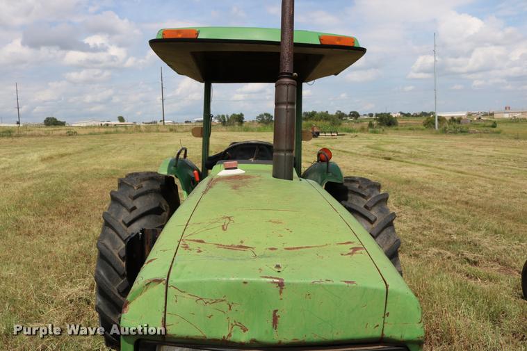 image for item DA6843 1985 John Deere 1450 tractor