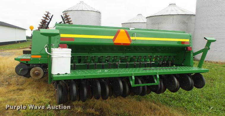 image for item DB1366 2013 John Deere 455 grain drill