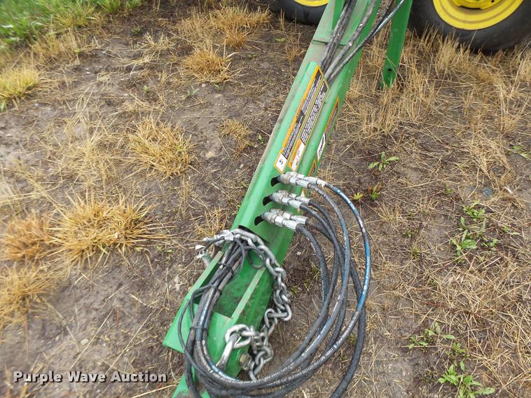 image for item DB1366 2013 John Deere 455 grain drill