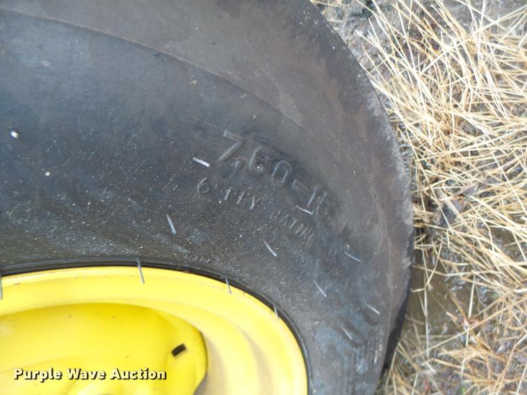 image for item DB1366 2013 John Deere 455 grain drill