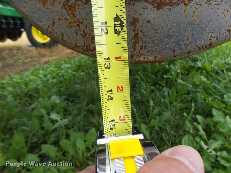 image for item DB1366 2013 John Deere 455 grain drill