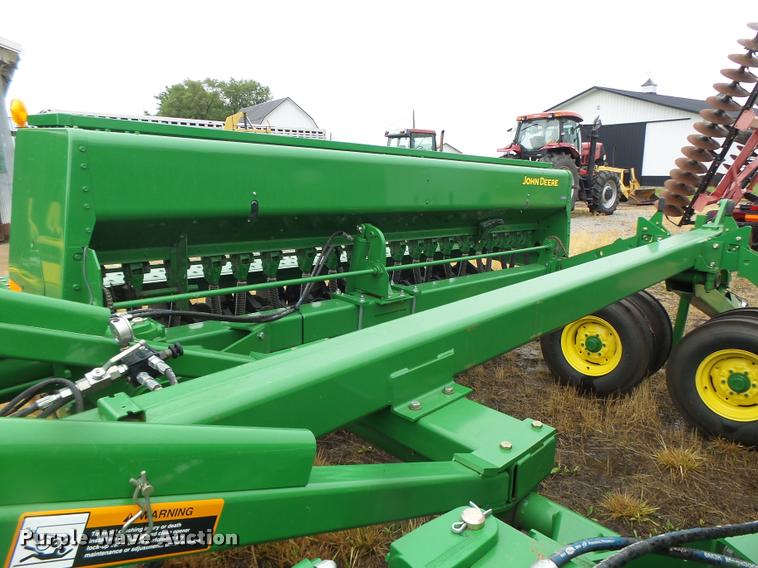 image for item DB1366 2013 John Deere 455 grain drill