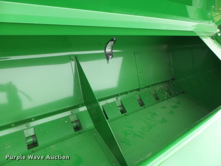 image for item DB1366 2013 John Deere 455 grain drill