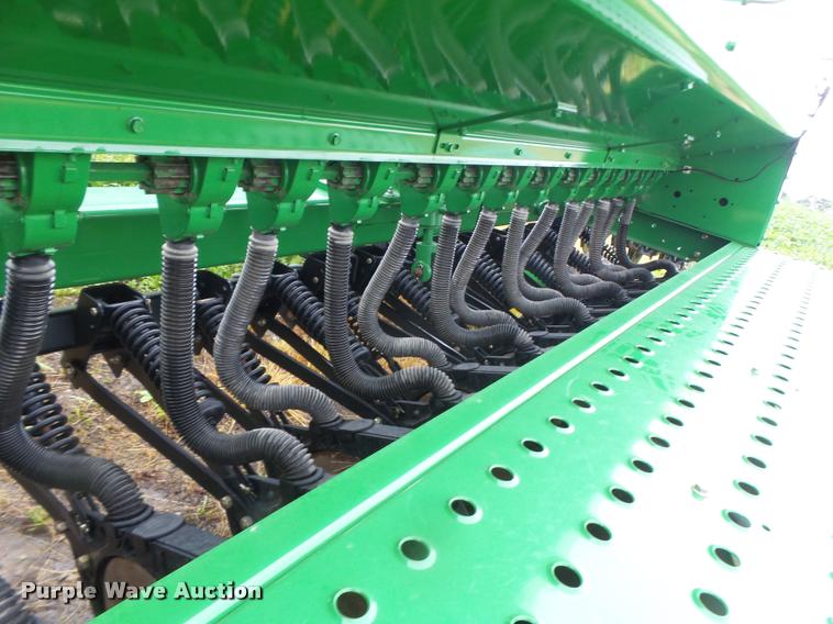 image for item DB1366 2013 John Deere 455 grain drill