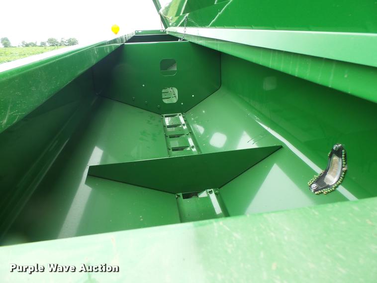 image for item DB1366 2013 John Deere 455 grain drill