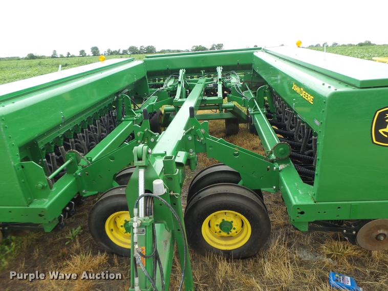 image for item DB1366 2013 John Deere 455 grain drill