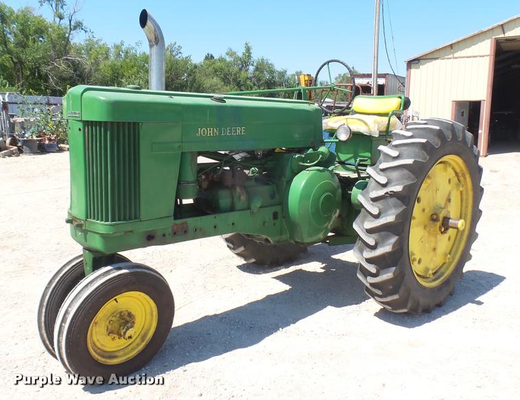 image for item DB3428 John Deere 60 tractor