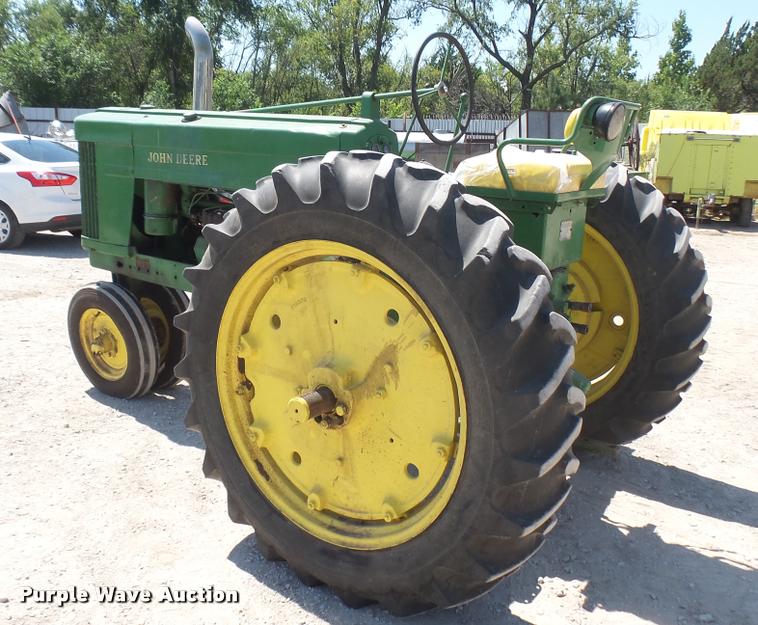 image for item DB3428 John Deere 60 tractor