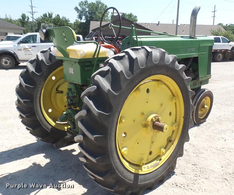 image for item DB3428 John Deere 60 tractor