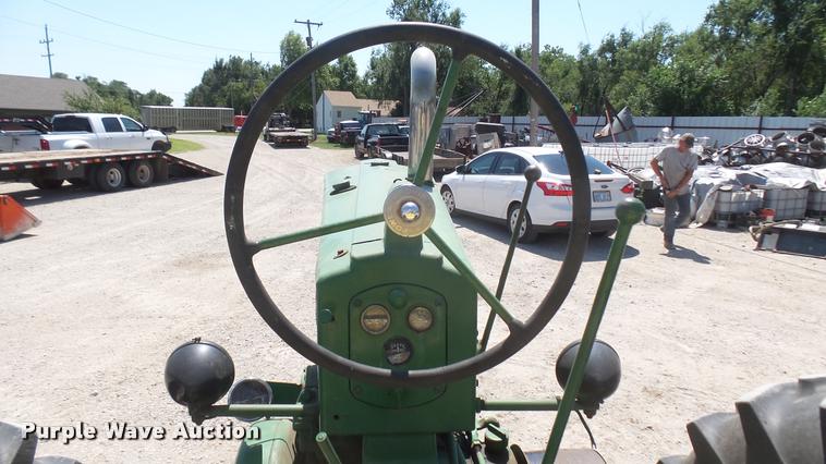 image for item DB3428 John Deere 60 tractor