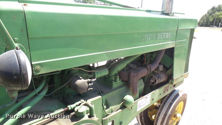 image for item DB3428 John Deere 60 tractor