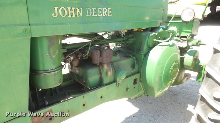 image for item DB3428 John Deere 60 tractor