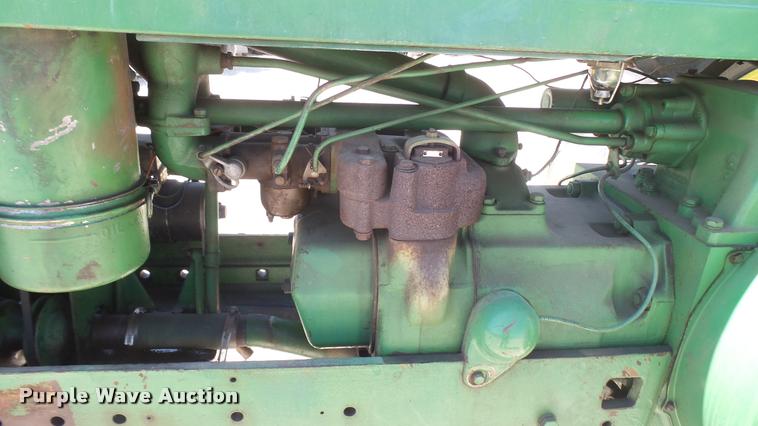 image for item DB3428 John Deere 60 tractor