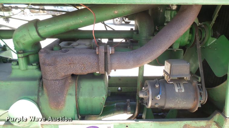 image for item DB3428 John Deere 60 tractor