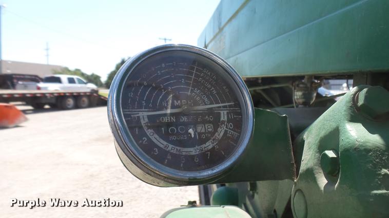 image for item DB3428 John Deere 60 tractor