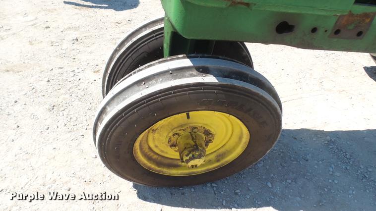 image for item DB3428 John Deere 60 tractor