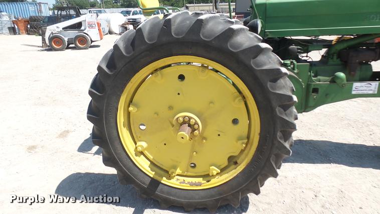 image for item DB3428 John Deere 60 tractor