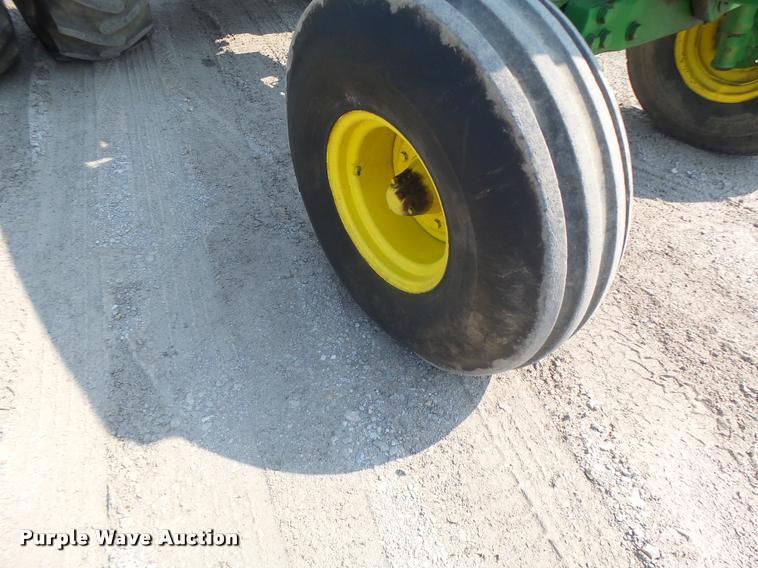 image for item DB5828 John Deere 4840 tractor