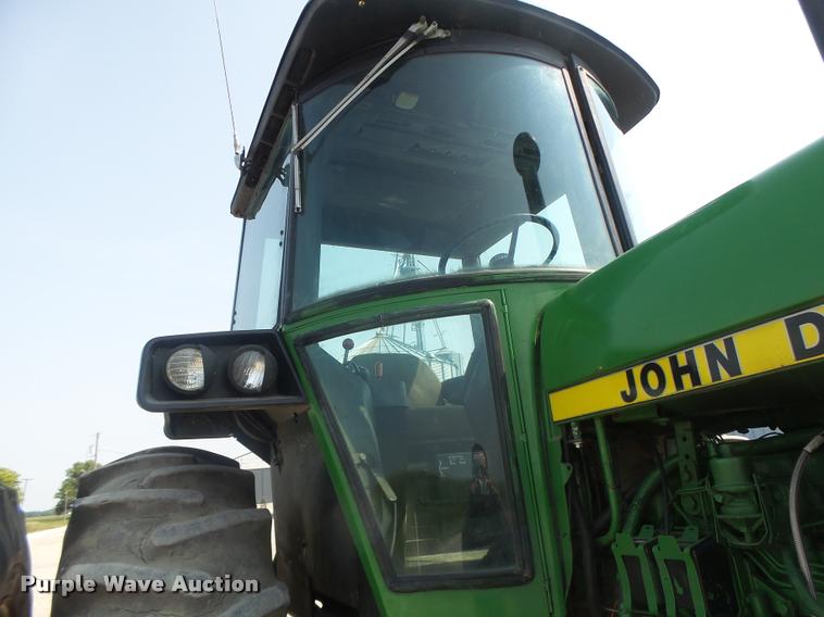 image for item DB5828 John Deere 4840 tractor
