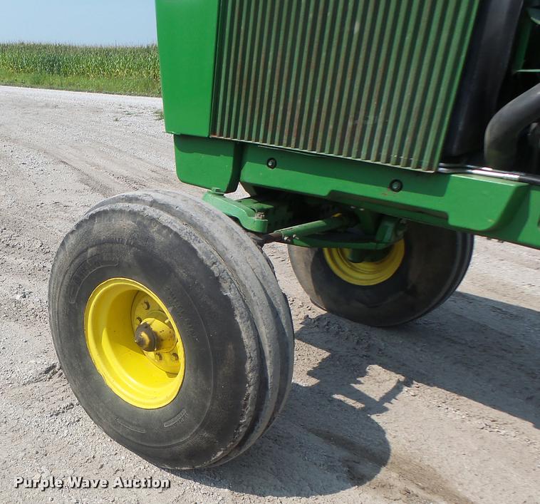 image for item DB5828 John Deere 4840 tractor