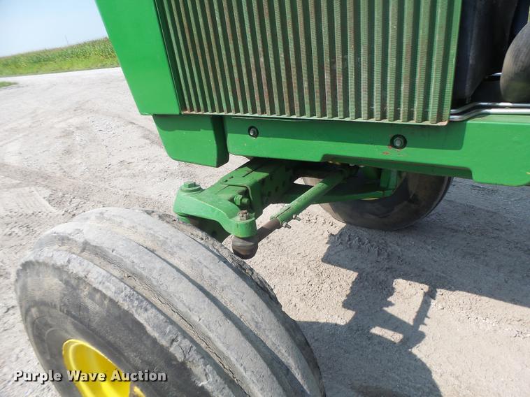 image for item DB5828 John Deere 4840 tractor