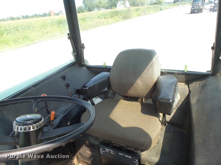 image for item DB5828 John Deere 4840 tractor