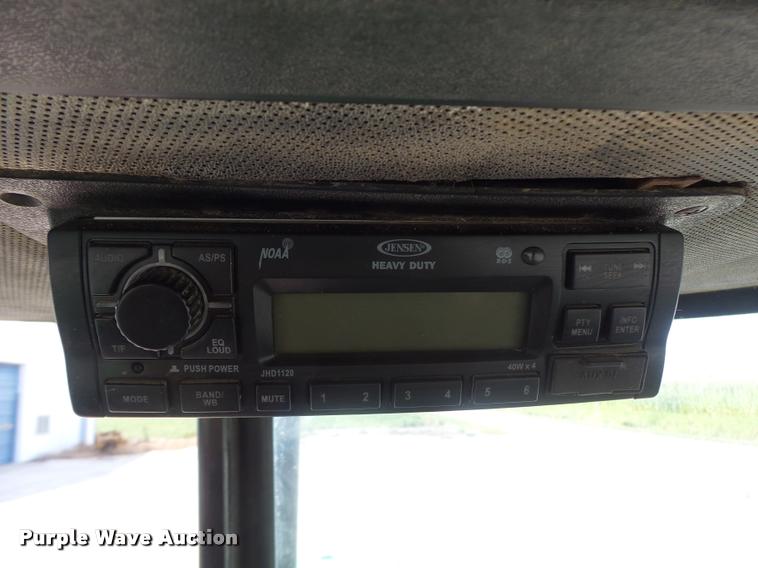 image for item DB5828 John Deere 4840 tractor