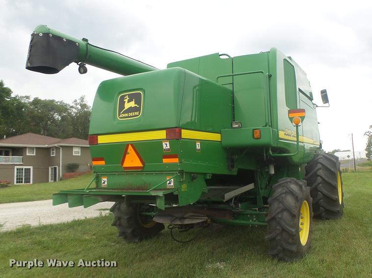 image for item DB5829 2001 John Deere 9550 RWA combine