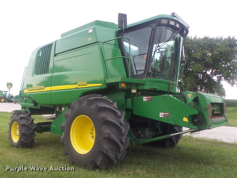 image for item DB5829 2001 John Deere 9550 RWA combine