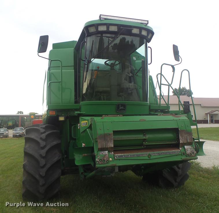 image for item DB5829 2001 John Deere 9550 RWA combine